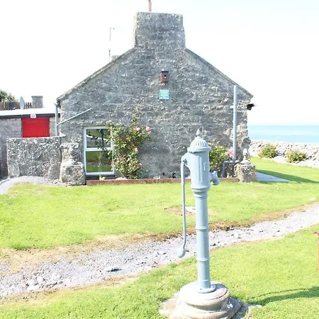 1844 Seascape Is Located On The Wild Atlantic Way * Fanore