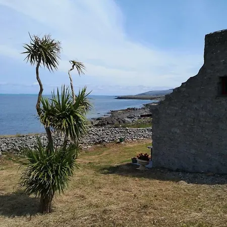 1844 Seascape Is Located On The Wild Atlantic Way Holiday home *